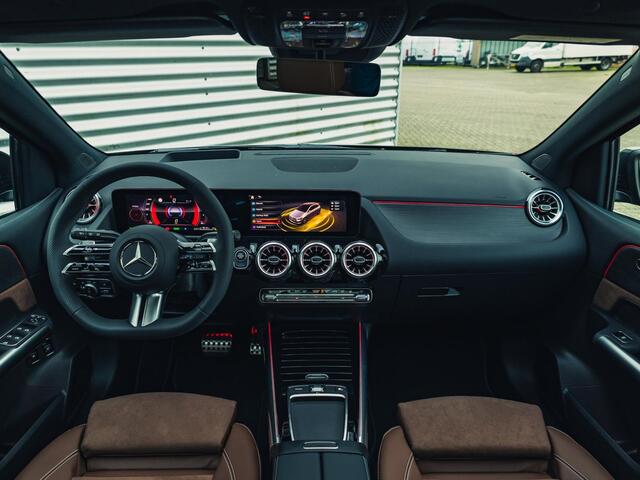 Mercedes-Benz B-KLASSE 250 e Business Solution AMG Premium PLUS | Panorama dak | Trekhaak