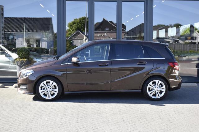Mercedes-Benz B-KLASSE 180 Activity Edition