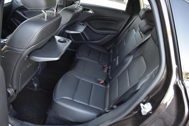 Mercedes-Benz B-KLASSE 180 Activity Edition