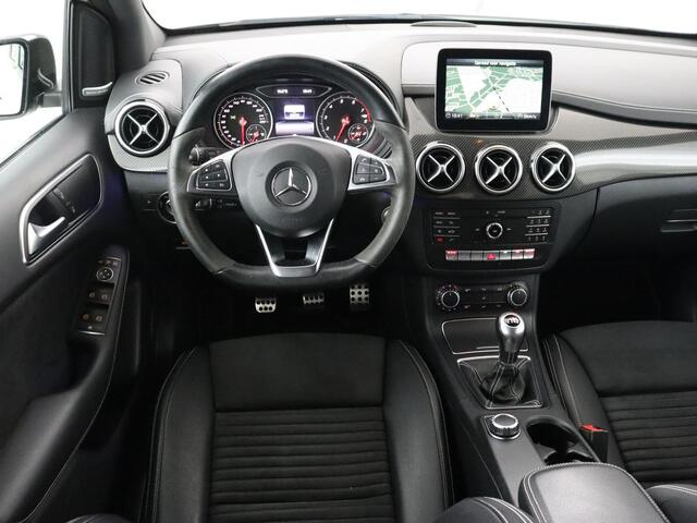Mercedes-Benz B-KLASSE 200 AMG Line | WhiteArt Edition | Panoramadak | Stoelverwarming | Carplay | Camera | Harman/Kardon | Leder/Alcantara | Navigatie | Sfeerverlichting | Full LED | Side Assist | 18'' | Park Assist