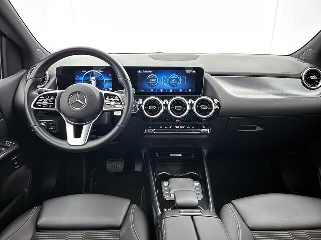 Mercedes-Benz B-KLASSE 180 Advantage | Stoelverwarming | LED | Car Play | Parkeerpakket met Camera | Cruise Controle | Inclusief 24 maanden Mercedes-Benz Certified garantie voor Europa.
