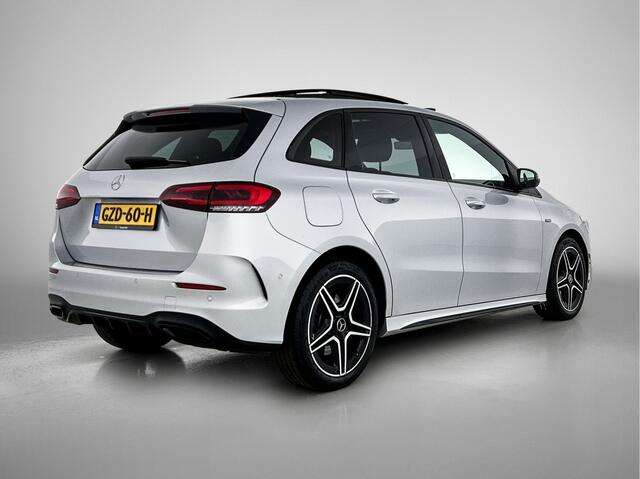 Mercedes-Benz B-KLASSE 250 e AMG Plug-In Hybride | AMG Styling | Night Pakket | Panorama Schuif-Kanteldak | Distronic | Inclusief 24 maanden Mercedes-Benz Certified garantie voor Europa.