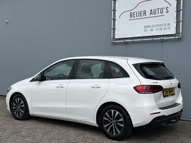Mercedes-Benz B-KLASSE 180 Business Solution Automaat Trekhaak.