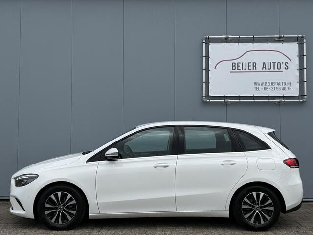 Mercedes-Benz B-KLASSE 180 Business Solution Automaat Trekhaak.