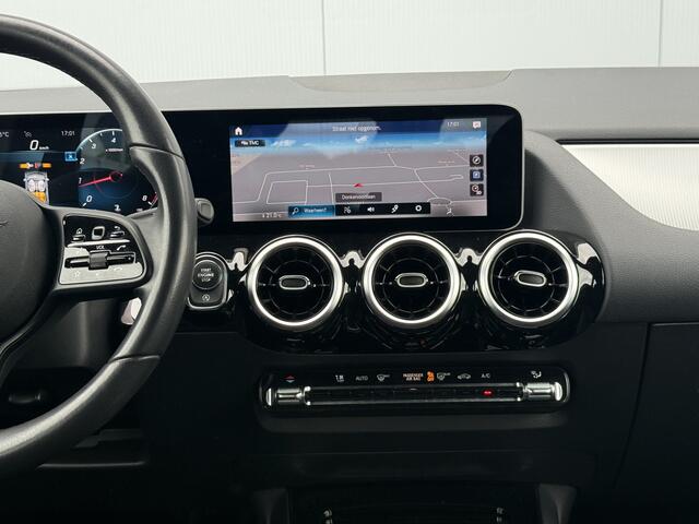 Mercedes-Benz B-KLASSE 180 Business Solution Automaat Trekhaak.