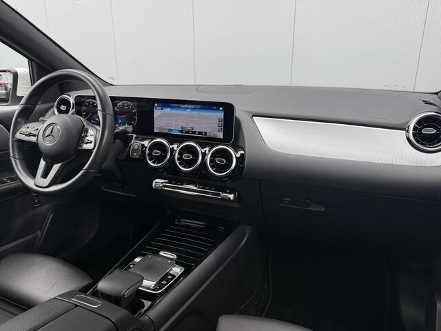 Mercedes-Benz B-KLASSE 180 Business Solution Automaat Trekhaak.