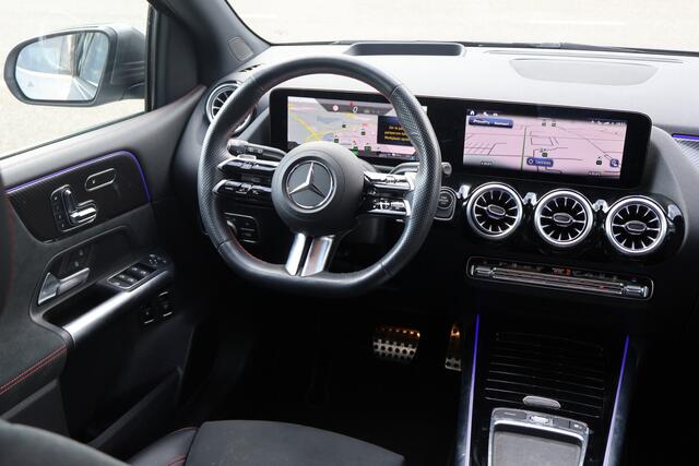 Mercedes-Benz B-KLASSE 250 e AMG Line l Panoramadak l 360 camera I Head-up I Memory stoelen I Keyless entry I I Stoelverwarming I Elektrische achterklep I Navigatie I