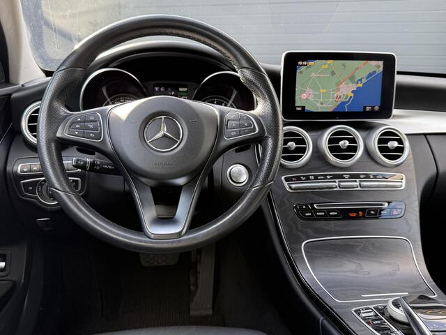 Mercedes-Benz C-KLASSE Estate 350 e Premium Plus Leder,Navi,Trekhaak,Camera,Pdc V+A,280pk,Stoelverwarming,Lm velgen,N.A.P,Apk tot 04-2026