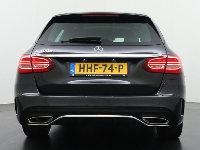 Mercedes-Benz C-KLASSE Estate 300 e Advantage Pack AMG PHEV PLUG-IN HYBRIDE | ADAPTIEVE CRUISE CONTROL | BURMESTER AUDIO | PANORAMADAK | LEDER/ALCANTARA | FULL OPTIONS | RIJKLAAR MET 12 MAANDEN BOVAG GARANTIE