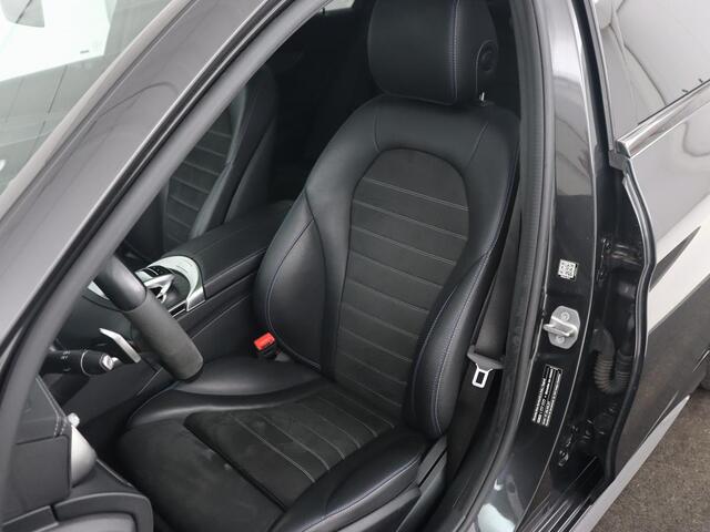 Mercedes-Benz C-KLASSE Estate 300 e Business Solution AMG Limited | Panoramadak | Trekhaak | Cruise Control | 360 Camera | Stoelverwarming | Carplay | Sfeerverlichting | PHEV | Elektrische Achterklep