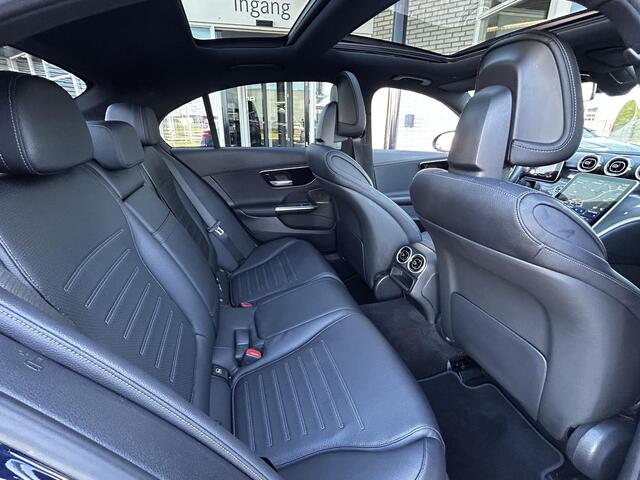 Mercedes-Benz C-KLASSE 180 AMG Line | Panoramadak | Stoelverwarming | Cruise Control