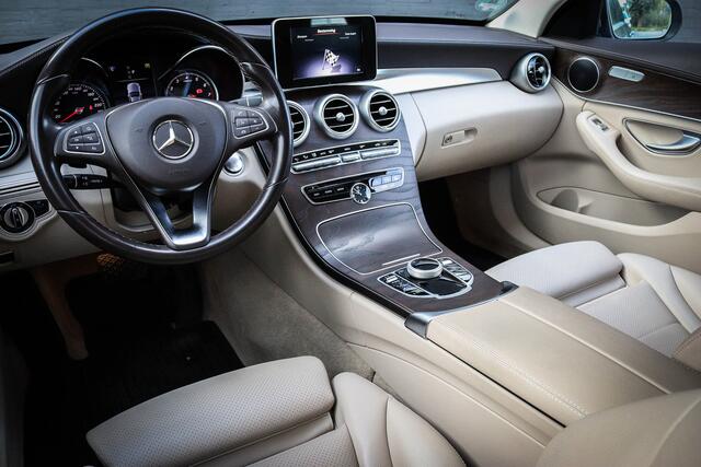 Mercedes-Benz C-KLASSE Estate 180 Premium Net binnen; Jouw droomauto?