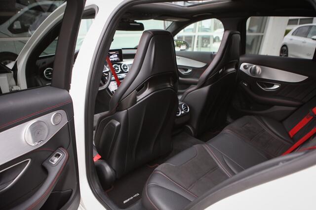 Mercedes-Benz C-KLASSE AMG 43 4MATIC | Nieuwstaat! | Burmester | Pano | Trekhaak |