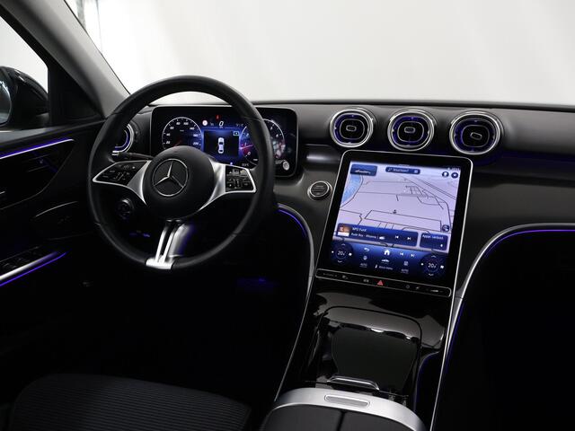 Mercedes-Benz C-KLASSE 200 Luxury Line | Trekhaak | Stoelverwarming | Achteruitrijcamera | MBUX |