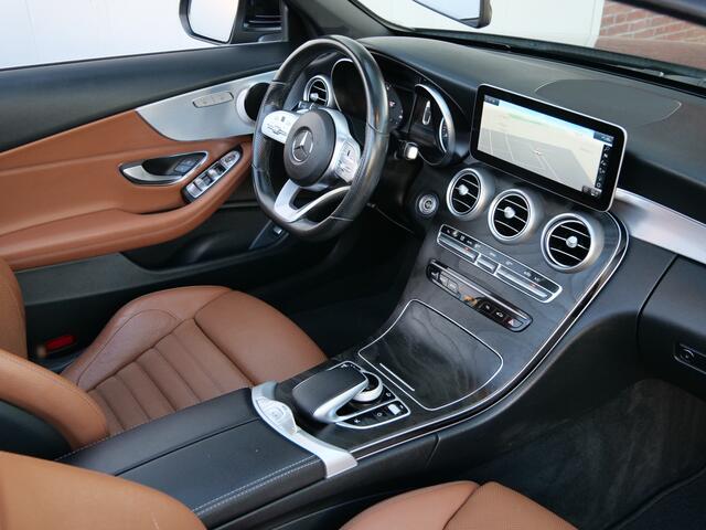 Mercedes-Benz C-KLASSE Cabrio 180 157pk AMG Line Premium Plus Automaat Apple Carplay / Leder / Camera / Windscherm