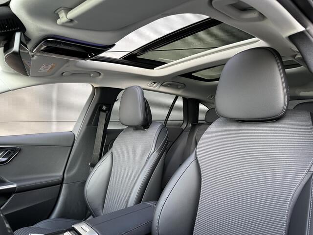 Mercedes-Benz C-KLASSE Estate 180 | Panoramadak | Apple CarPlay | Android Auto | Stoelverwarming | Sfeerverlichting | Achteruitrijcamera