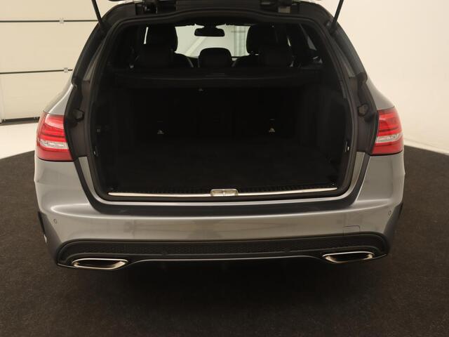 Mercedes-Benz C-KLASSE 180 AMG | Leder | Stoelverwarming | Full LED | Camera | Park Assist | Navigatie | Bluetooth