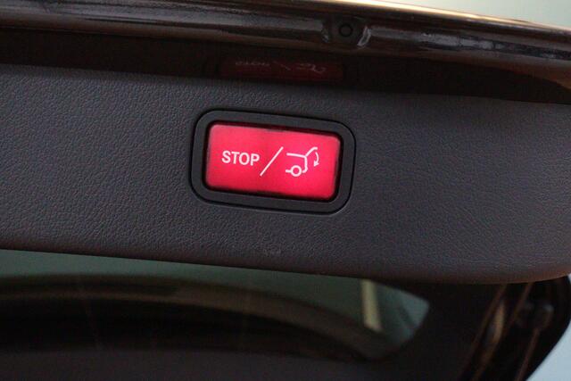 Mercedes-Benz C-KLASSE Estate 180 Luxury Line Automaat | NAVI | 360-CAMERA + PDC | LEER | ADAP CRUISE | AMBIENT-LIGHT |