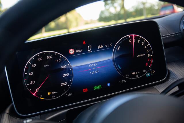 Mercedes-Benz C-KLASSE Estate 300 e AMG Line , Panoramadak, Sfeerverlichting,