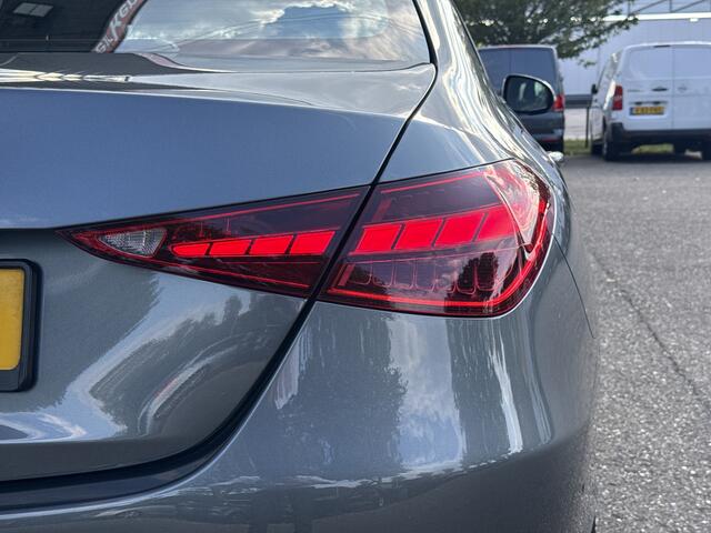 Mercedes-Benz C-KLASSE 180 Luxury Line | Sfeerverl. | Memory seat | Carplay | Dodehoek as.