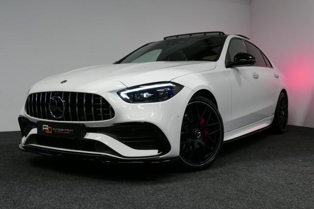 Mercedes-Benz C-KLASSE 300 e AMG Line / C63S AMG Diffuser / Panamericana Grill / Panoramadak / Massage stoelen / Stoelverwarm- & koeling / Ambienteverlichting Premium / Elektr. verstelbare voorstoelen + memory / Apple Carplay - Android Auto / Head-up Display / Stuurwiel verwarm
