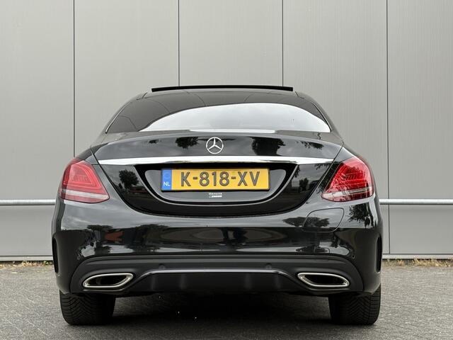 Mercedes-Benz C-KLASSE 300 e AMG - pano - camera - nap! - Apple CarPlay -