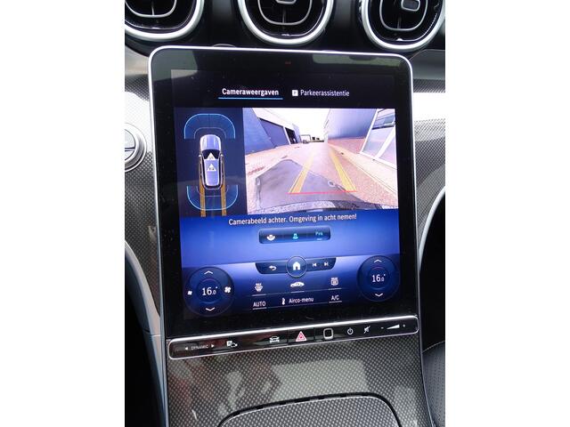 Mercedes-Benz C-KLASSE Estate 200 d AMG Line DODEHOEK DETECTIE | NAVIGATIE| CRUISE CONTROL | CAMERA | SFEERVERLICHTING | PANORAMADAK | ELEKTRISCHE STOELEN | STOELVERWARMING |