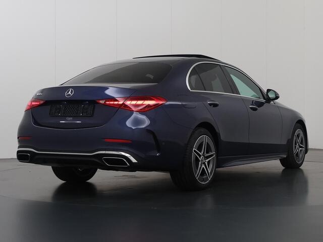 Mercedes-Benz C-KLASSE 300e AMG Line | Panoramaschuifdak| Rijsassistentiepakket | Trekhaak | 360 camera | Digital light | Winterpakket