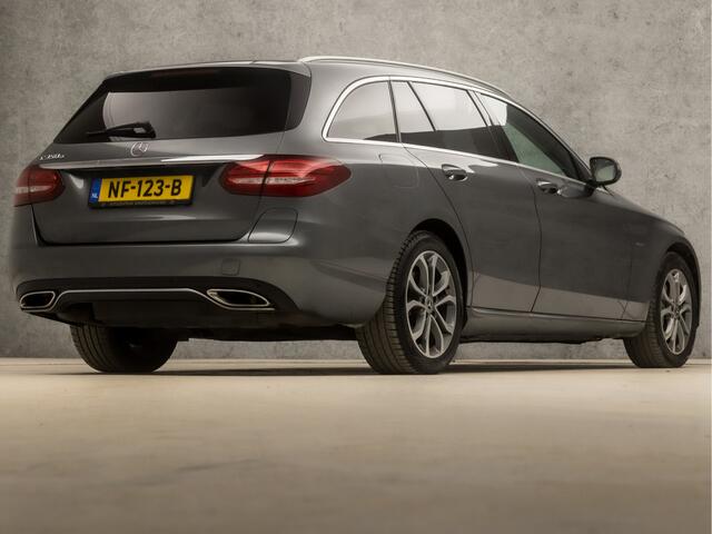 Mercedes-Benz C-KLASSE Estate 350 e AMG Sport 279Pk Automaat (NAVIGATIE, LUCHTVERING, LEDER, STOELVERWARMING, ELEK SPORTSTOELEN, GETINT GLAS, CAMERA, SFEERVERLICHTING)