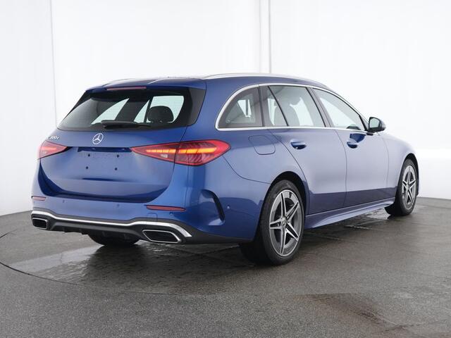 Mercedes-Benz C-KLASSE Estate 300 e AMG Plug-In Hybride Edition AMG-Line | Panorama Schuif-Kanteldak | Alarm Klasse 3 |360° camera | Stuur en Stoelverwarming. Inclusief 24 maanden Mercedes-Benz Certified garantie voor Europa.