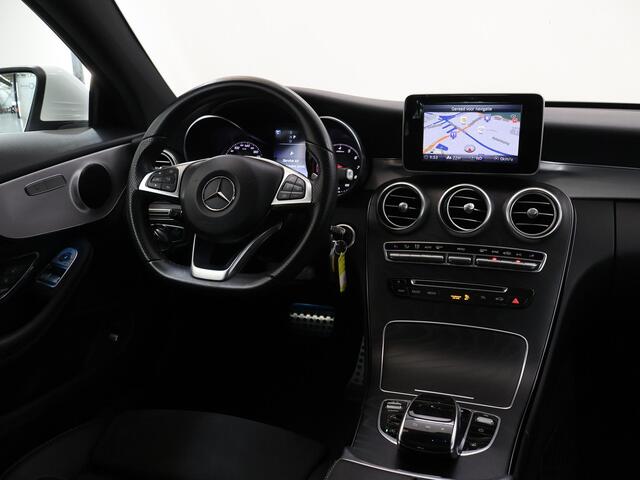 Mercedes-Benz C-KLASSE Coupé 180 Premium Plus | AMG | Panoramadak | Memory | Sfeerverlichting | Stoelverwarming |