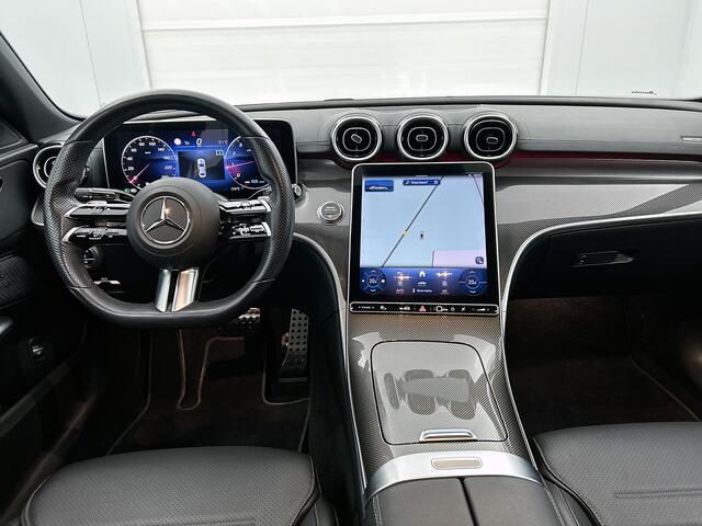 Mercedes-Benz C-KLASSE 180 AMG Line Multispaaks lichtmetalen velgen 19 inch. Navigatie | parking support met camera achter | Inclusief 24 maanden MB Certified garantie voor Europa.