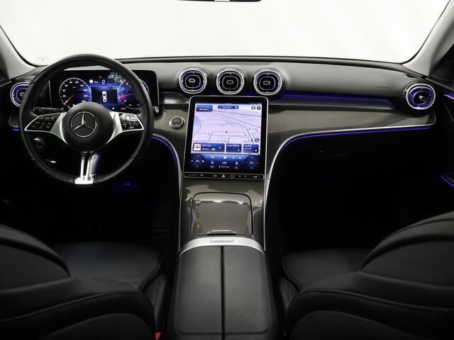 Mercedes-Benz C-KLASSE 180 Luxury Line | Panoramadak | Memory | Stoelverwarming | Getint glas | Sfeerverlichting |
