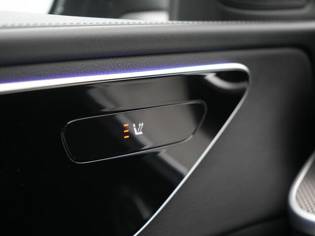 Mercedes-Benz C-KLASSE Estate 300 e AMG Line NIEUW MODEL Plug In Hybrid 313pk Dealer O.H PHEV | Adaptive Cruise | Camera | Alcantara Sportstoelen Verwarmd | Sfeerverlichting | Virtual | Blis | Navigatie | DAB |