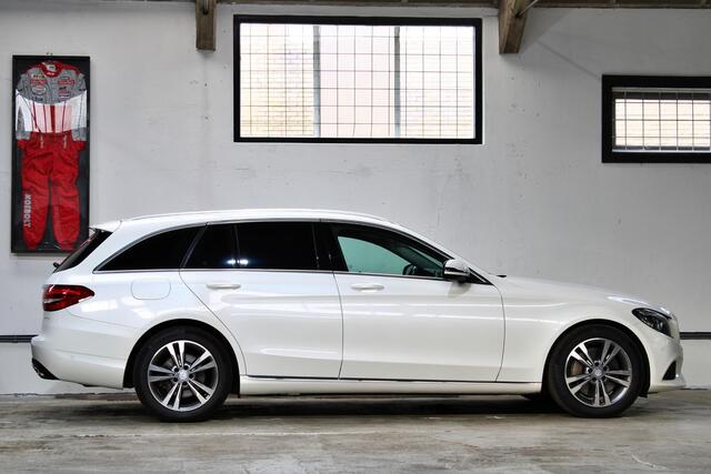 Mercedes-Benz C-KLASSE Estate 350 e Lease Edition | Diamantwit | Dealer onderhouden | NL auto |