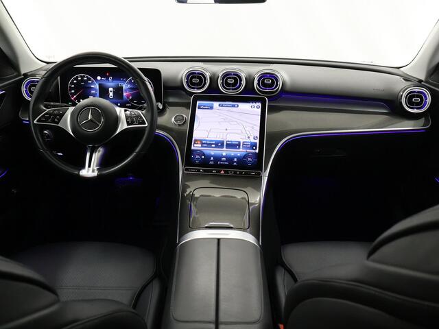 Mercedes-Benz C-KLASSE 180 Luxury Line | Panoramadak | Trekhaak | Memory stoelen | Getint glas | Sfeerverlichting |
