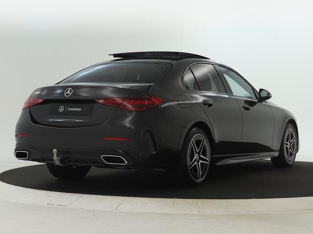 Mercedes-Benz C-KLASSE 300 e AMG Line Limited | Trekhaak | Nightpakket | Parkeerpakket met achteruitrijcamera | KEYLESS GO | Antidiefstalpakket GUARD 360° Plus | Dodehoekassistent | Memorypakket | Sfeerverlichting |