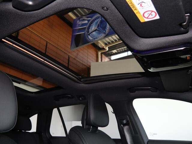 Mercedes-Benz C-KLASSE Estate 300e Business Solution AMG | Panoramaschuifdak | Rijassistentiepakket Plus | Trekhaak | Burmester | DIGITAL LIGHT | Night