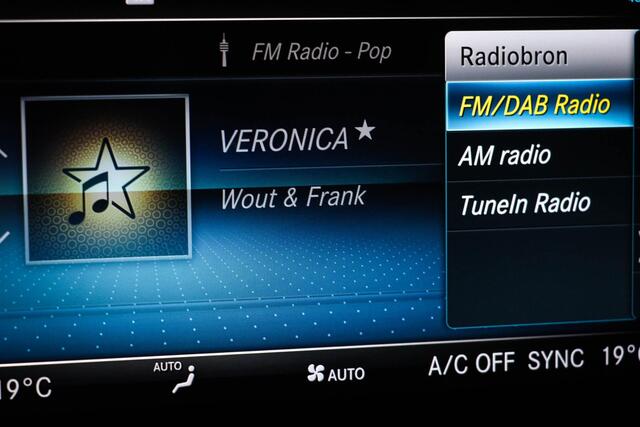 Mercedes-Benz C-KLASSE Estate 180 AMG-Line Premium Pack | LED | DAB | APPLE | TREKHAAK