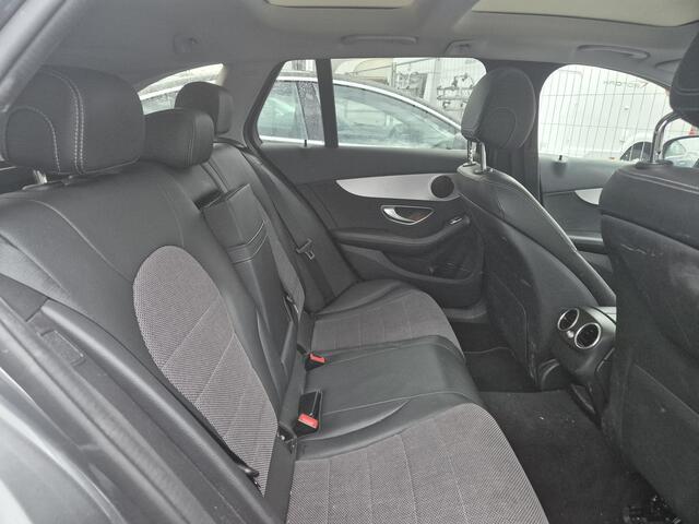 Mercedes-Benz C-KLASSE Estate 200 Business Solution AMG pano achterschade trekhaak