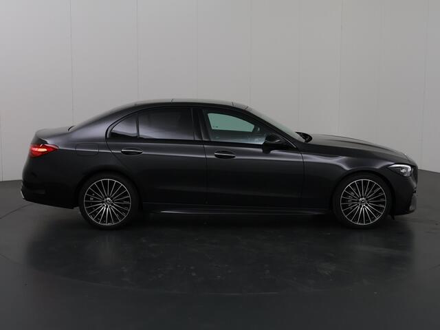 Mercedes-Benz C-KLASSE 180 Star Edition AMG Line | Keyless | Panoramadak | Digitaal Licht | 360* Camera |