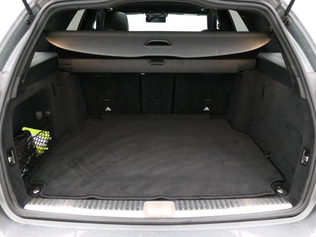 Mercedes-Benz C-KLASSE Estate 200 Business Solution AMG AMG Line | Night Pakket | Panorama Schuif-Kanteldak | Trekhaak | Digitaal Dashboard | KeyLess-Go. Inclusief 24 maanden MB Certified garantie voor Europa.