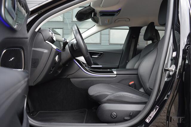 Mercedes-Benz C-KLASSE 180 Luxury Line | ACC | CAMERA | SFEERVERLICHTING | CARPLAY | DAB |