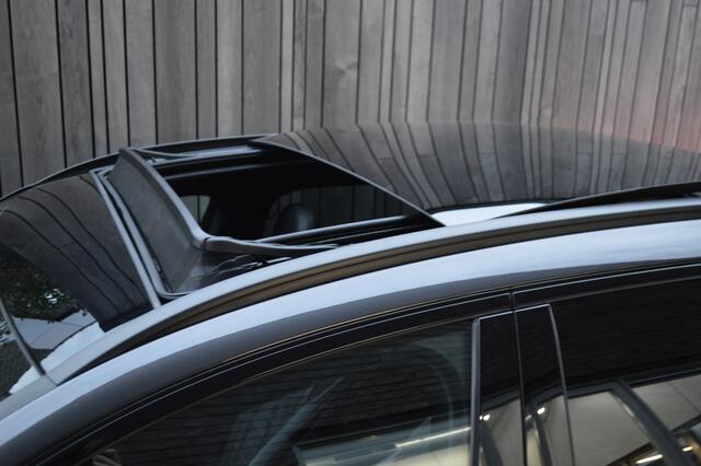 Mercedes-Benz C-KLASSE Estate 300 e AMG Led Panorama Memory Distronic Camera Keyless Pdc