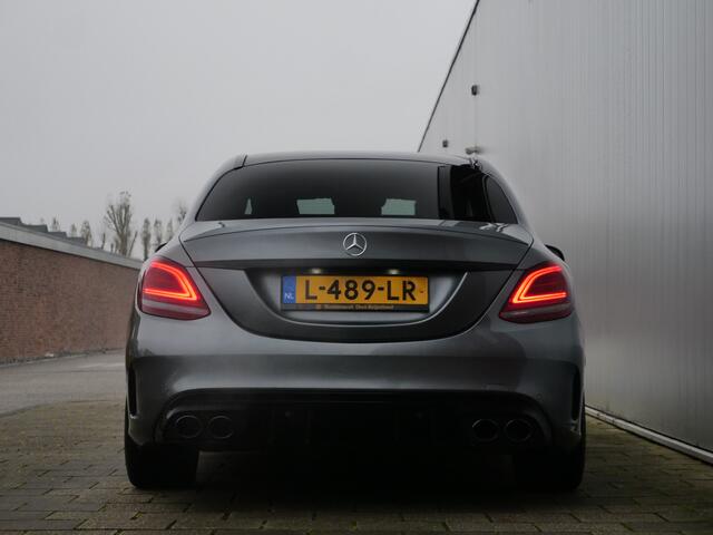 Mercedes-Benz C-KLASSE AMG 43 4MATIC 391pk Premium Plus Pack Automaat Standverwarming / Schuifdak / 19 inch / Apple Carplay
