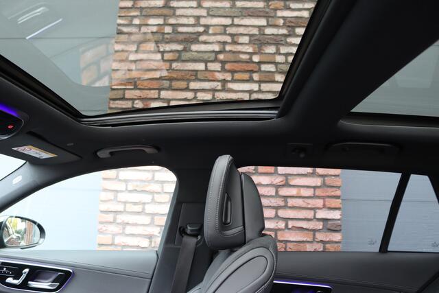 Mercedes-Benz C-KLASSE Estate 300 e AMG Line Aut9 | Panoramadak | Distronic | Memory | Trekhaak | Leder | Camera | Sfeerverlichting | Dodehoekassistent | Stoelverwarming | High Perf. LED |