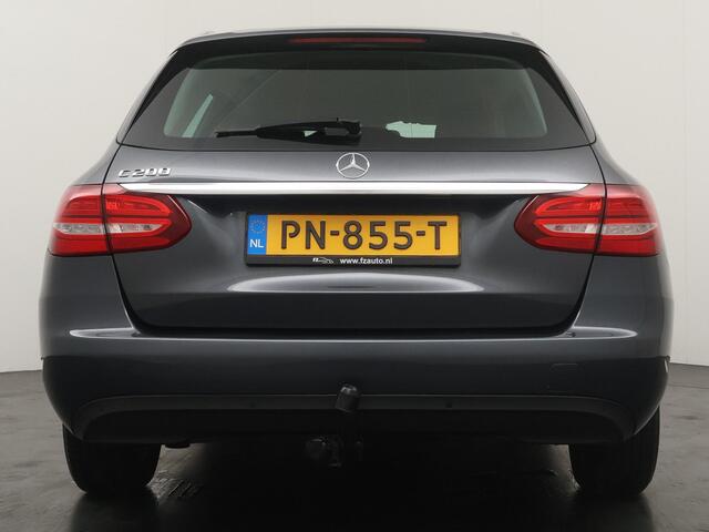 Mercedes-Benz C-KLASSE Estate 200 Prestige Automaat - Navigatie - Lederen bekleding - Trekhaak