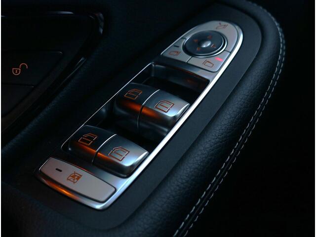 Mercedes-Benz C-KLASSE 180 Estate AMG | Night edition Mercedes-Benz C-Klasse Estate 180 AMG | Night edition