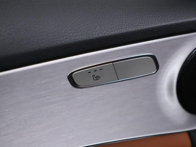 Mercedes-Benz C-KLASSE 180 Aut. AMG Night Ed. Leder/Camera/Carplay/Alarm