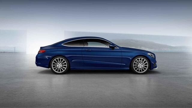 Mercedes-Benz C-KLASSE Coupé 300 Ambition | Luchtvering | Burmester | 19" lichtmetalen velgen | 1e eigenaar | NL auto | Sfeerverlichting | Stoelverwarming |